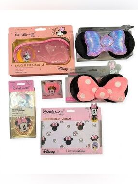 The Crème Shop x Disney Minnie Mouse Beauty & Spa Bundle - 6 Piece Set NWT